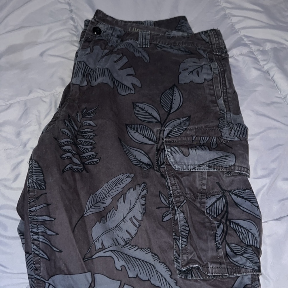 Lot of two men’s summer cargo shorts GAP size 38 XL